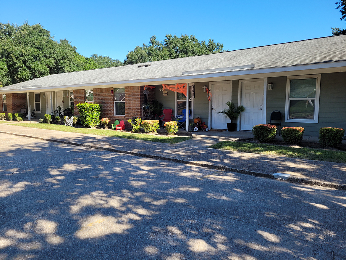 SOUTHWOOD Apartments, 2050 S. Byrd Avenue, Shepherd, TX RentCafe